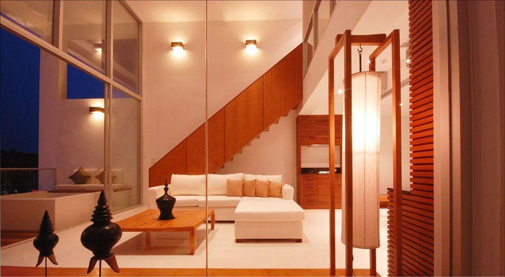 The Quarter Phuket Hotel Сурин Бийч Екстериор снимка