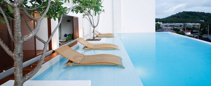 The Quarter Phuket Hotel Сурин Бийч Екстериор снимка