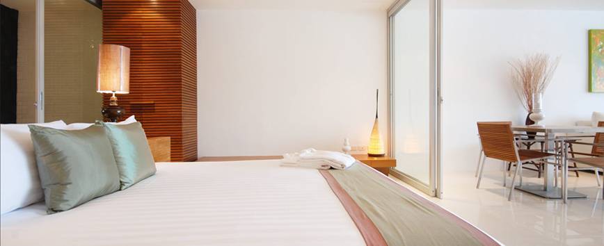 The Quarter Phuket Hotel Сурин Бийч Екстериор снимка