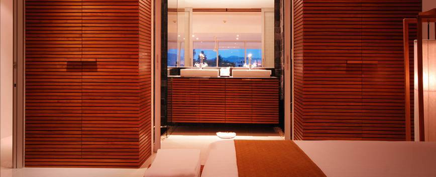The Quarter Phuket Hotel Сурин Бийч Екстериор снимка